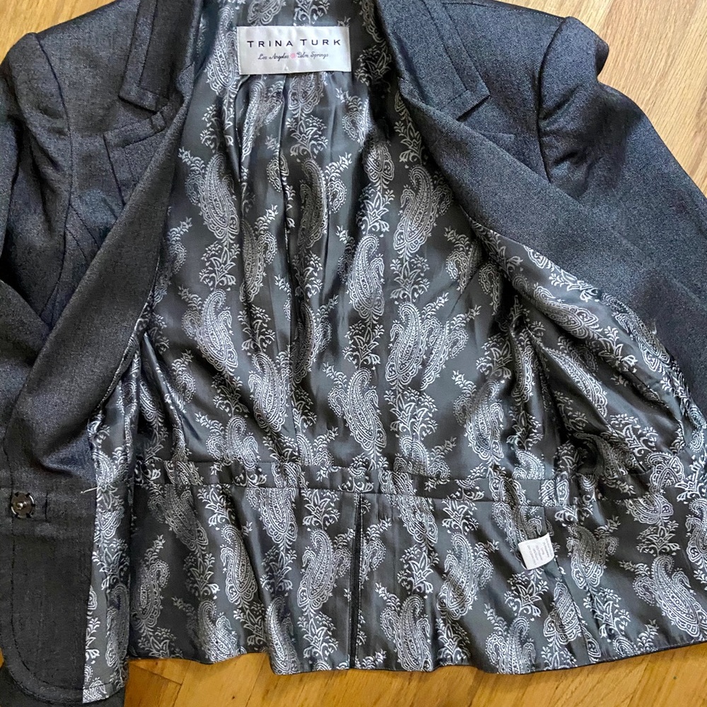 Work Wear - Picture 4 of 4